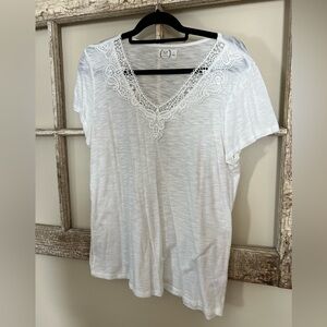 Maurices White Short-Sleeve V-Neck Top with Lace Trim